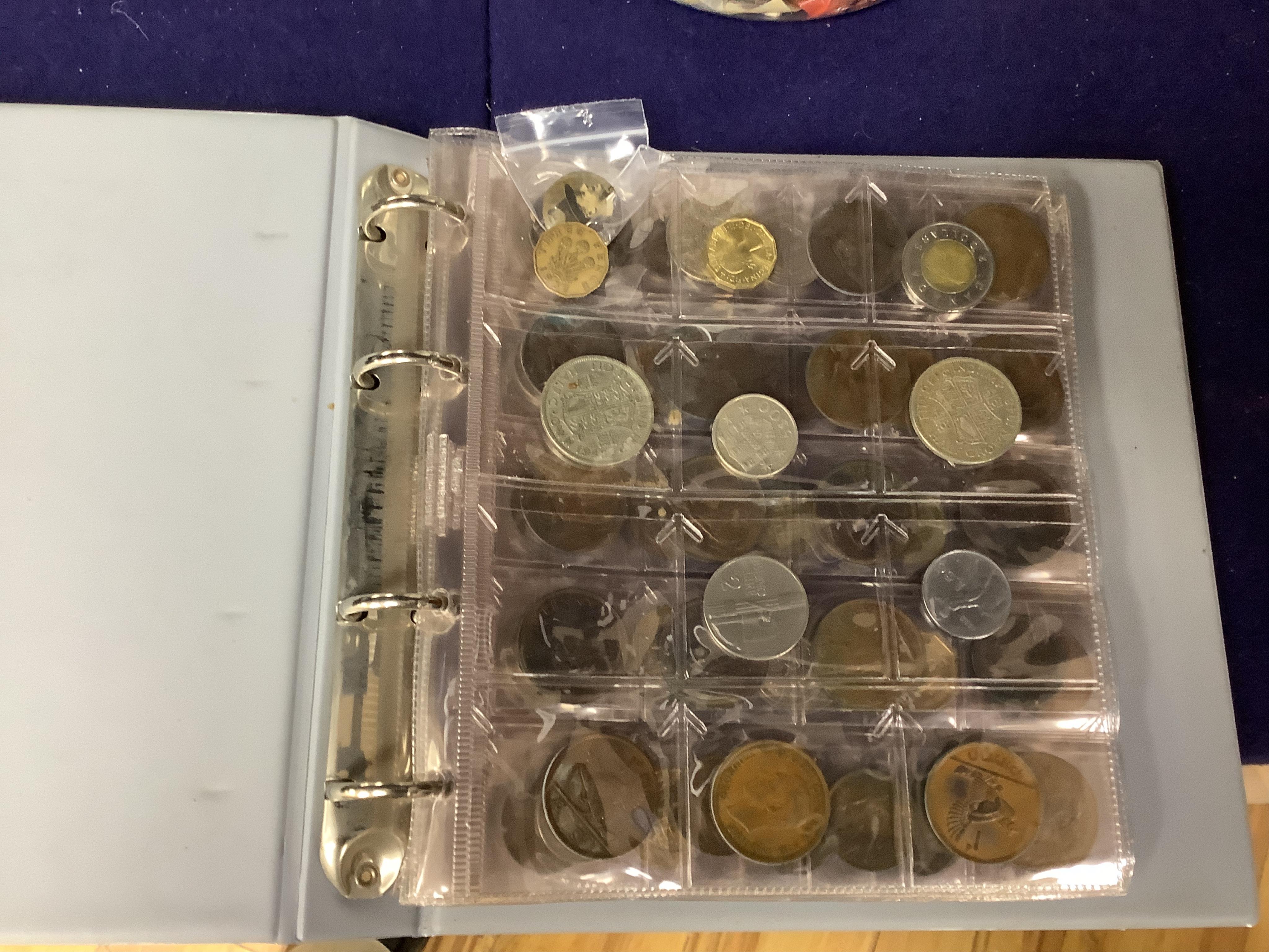 A large quantity of British and world coinage, 20th/21st century